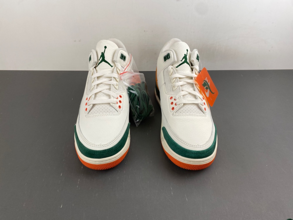 Air Jordan 3 IF4491-100