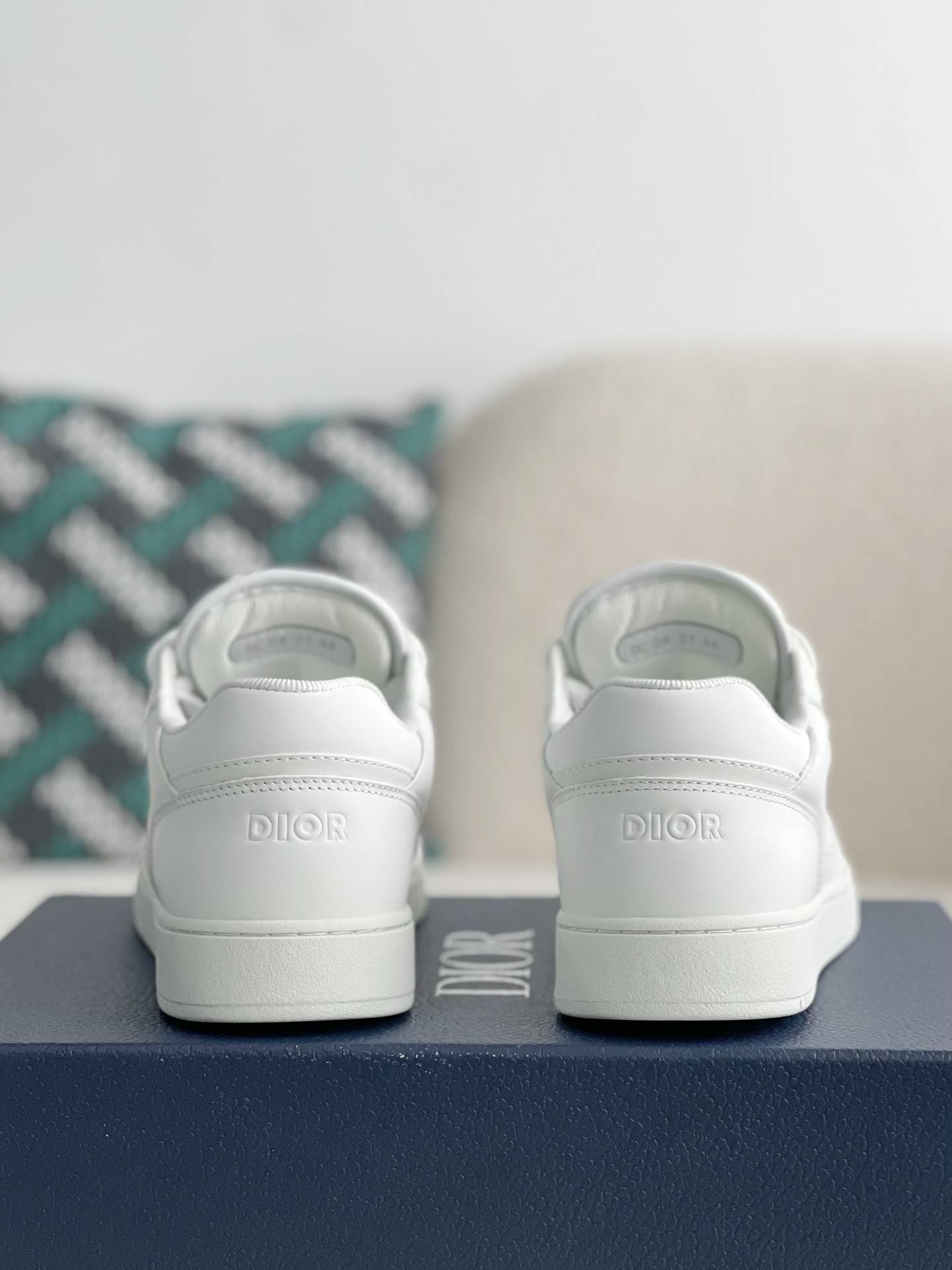 D*OR New B27 Sneaker