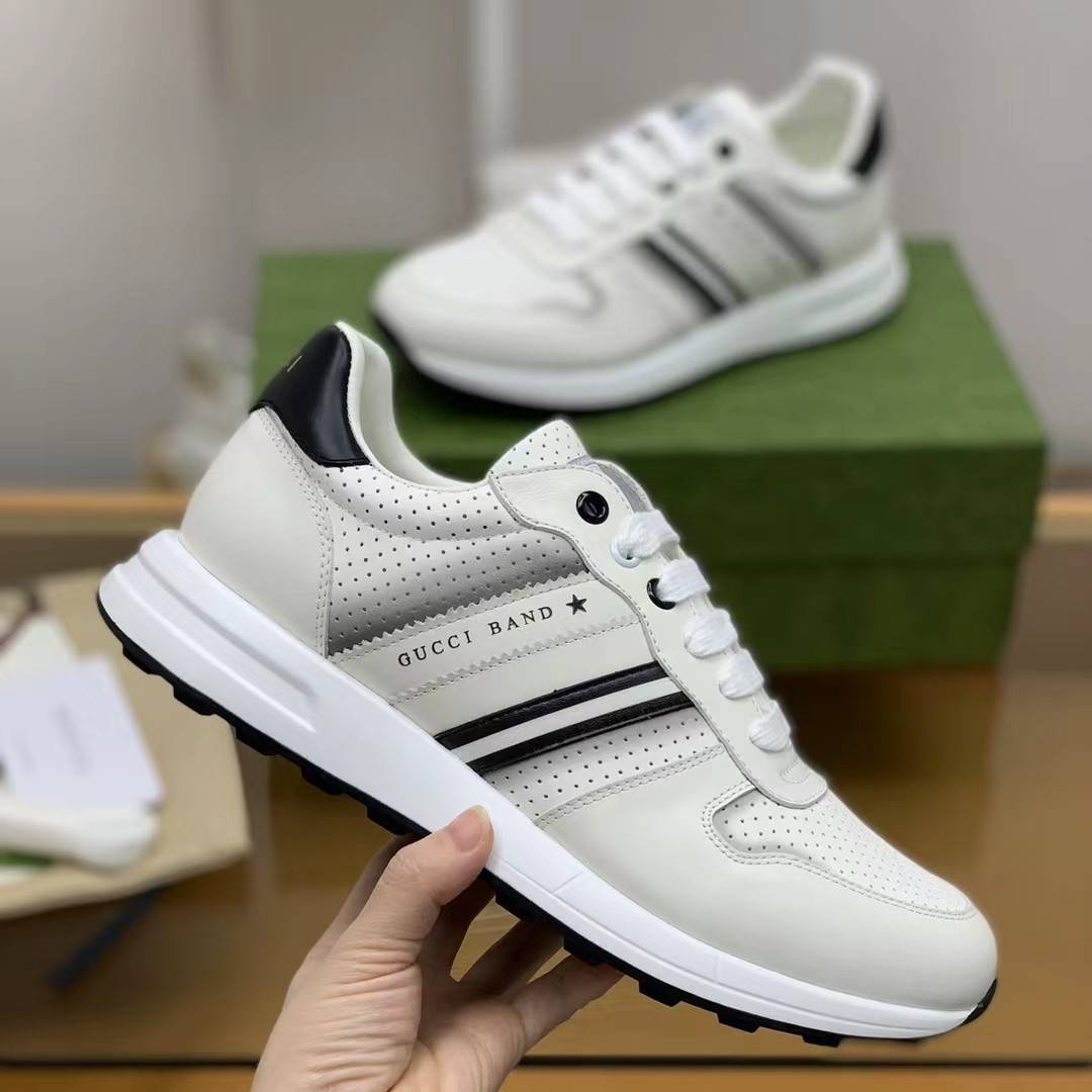 GU*INew Arrival sneakers