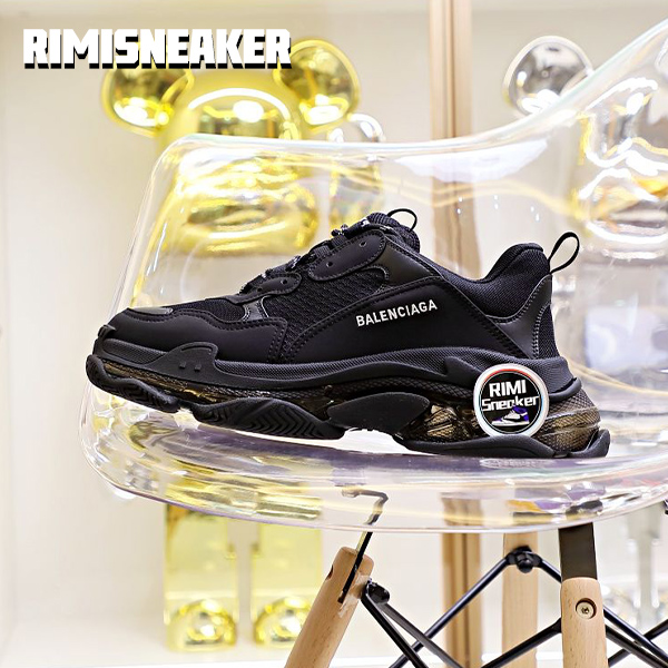 BLCG Track Sneakers TRIPLE S Black