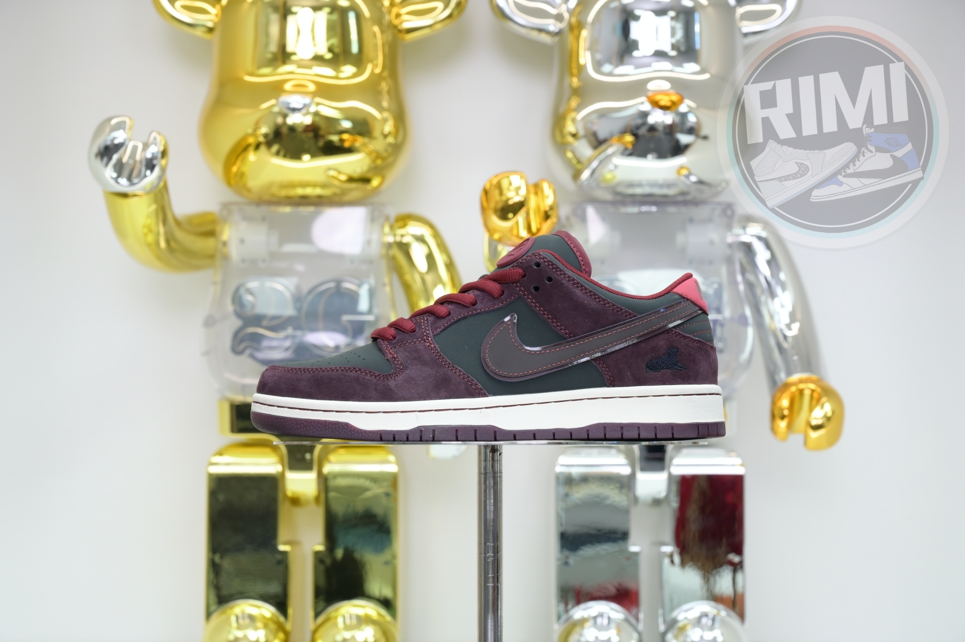 RIOT Skateshop x Nike SB Dunk Low