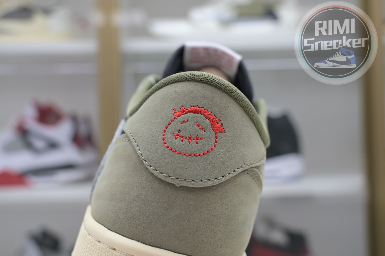 Travis Scott x Jordan Air Jordan 1 Low OG 7.0 Black Olive DM7866-002