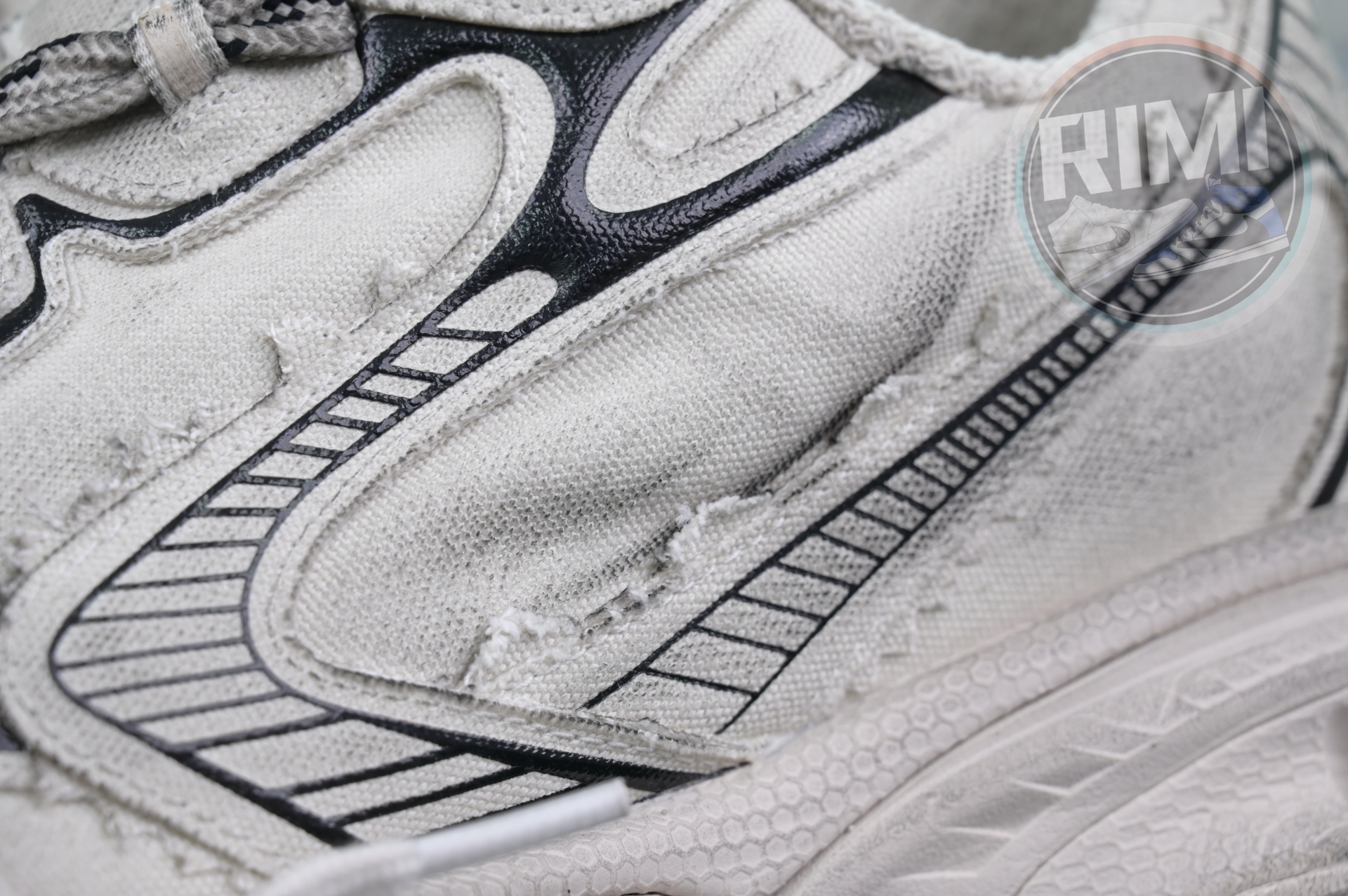 BLCG Track Sneakers  BLGA  3XL