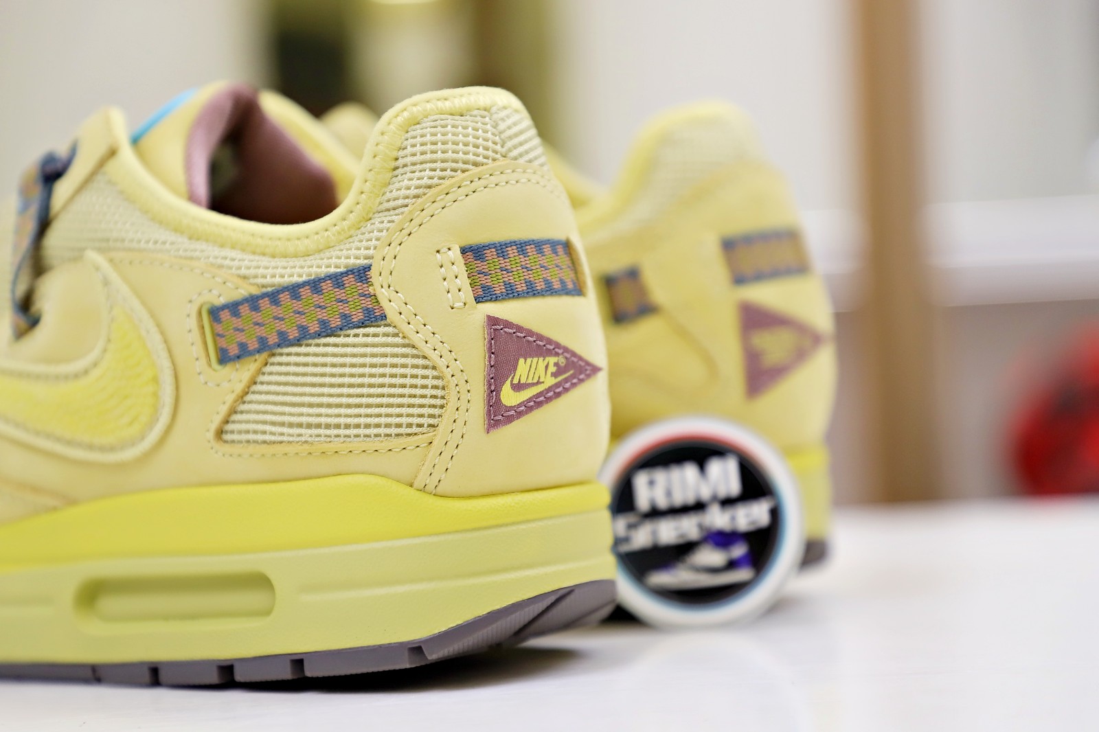 TRAVIS SCOTT X NIKE AIR MAX 1 WHEAT DO9392-700