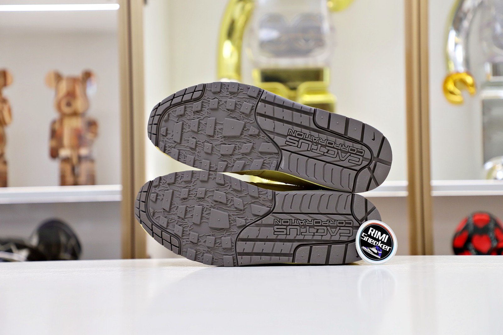 TRAVIS SCOTT X NIKE AIR MAX 1 WHEAT DO9392-700