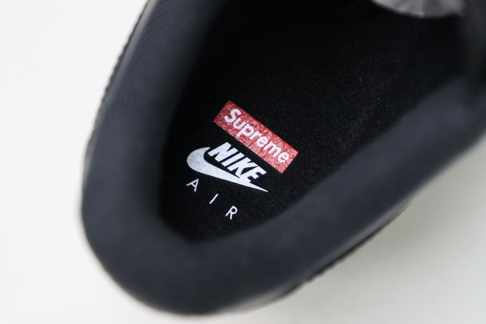 Svp*me Nike Air Force 1 Low "box logo"