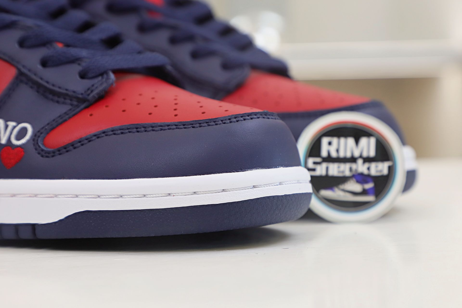 NIKE SB DUNK HIGH Svp*me BY ANY MEANS RED