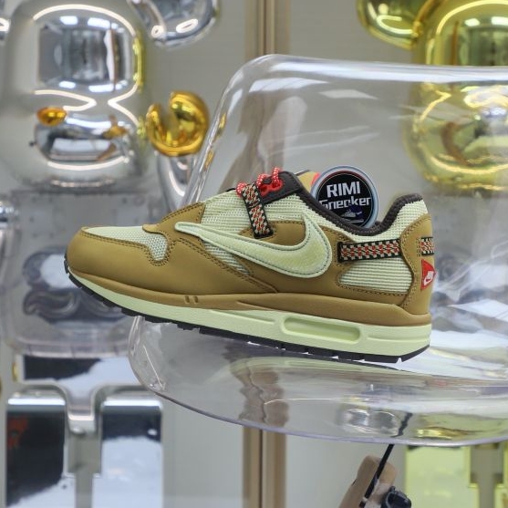 Travis Scott x Nike Air Max1