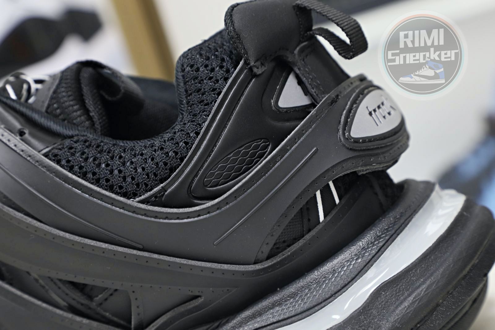 BLCG Track Sneakers BLGA  Track（LED）