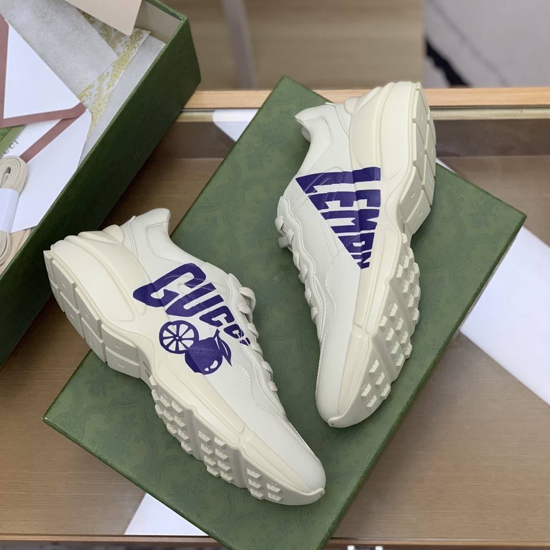 GU*IRetro Clunky Sneaker