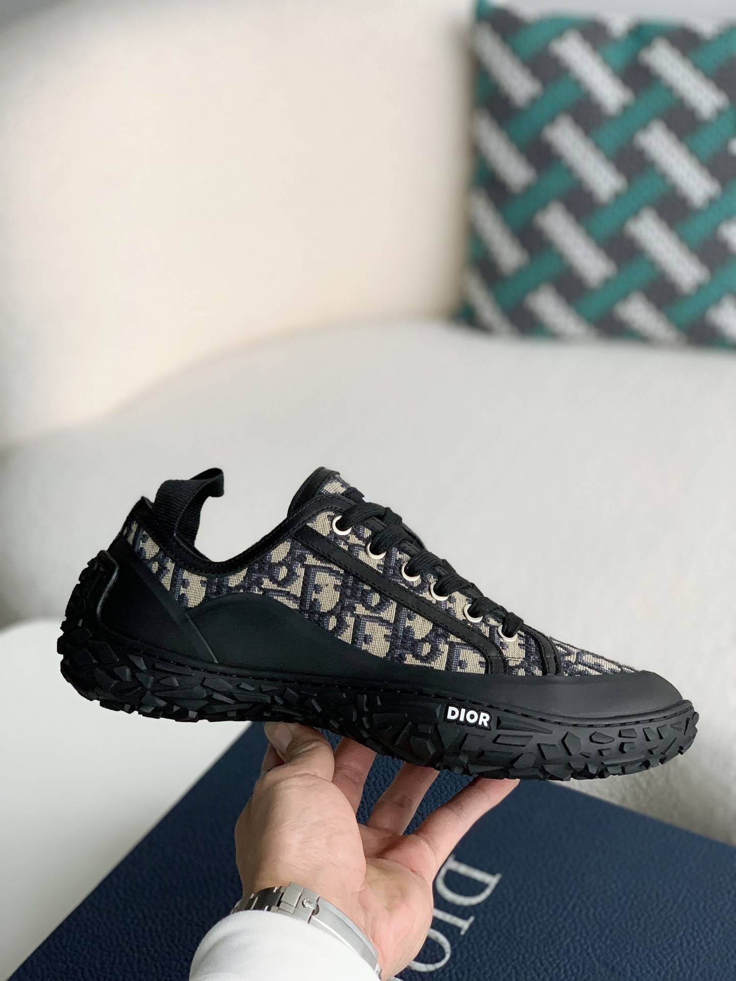 D*OR B28 low-top sneakers