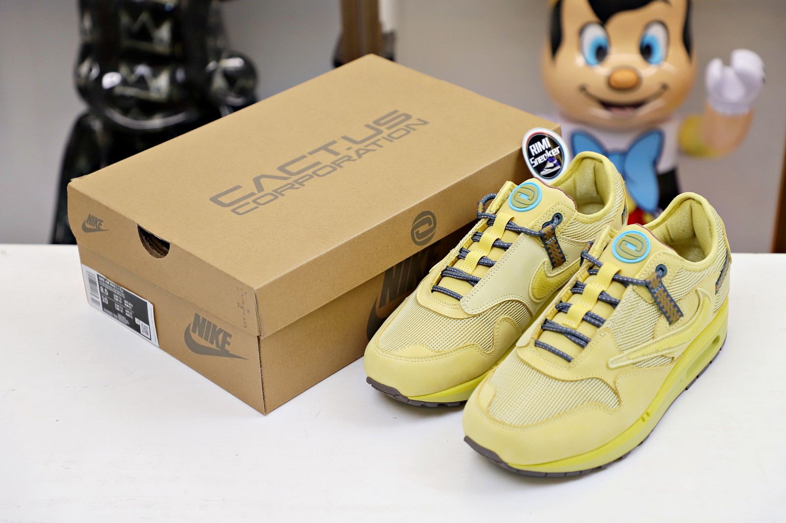 TRAVIS SCOTT X NIKE AIR MAX 1 WHEAT DO9392-700