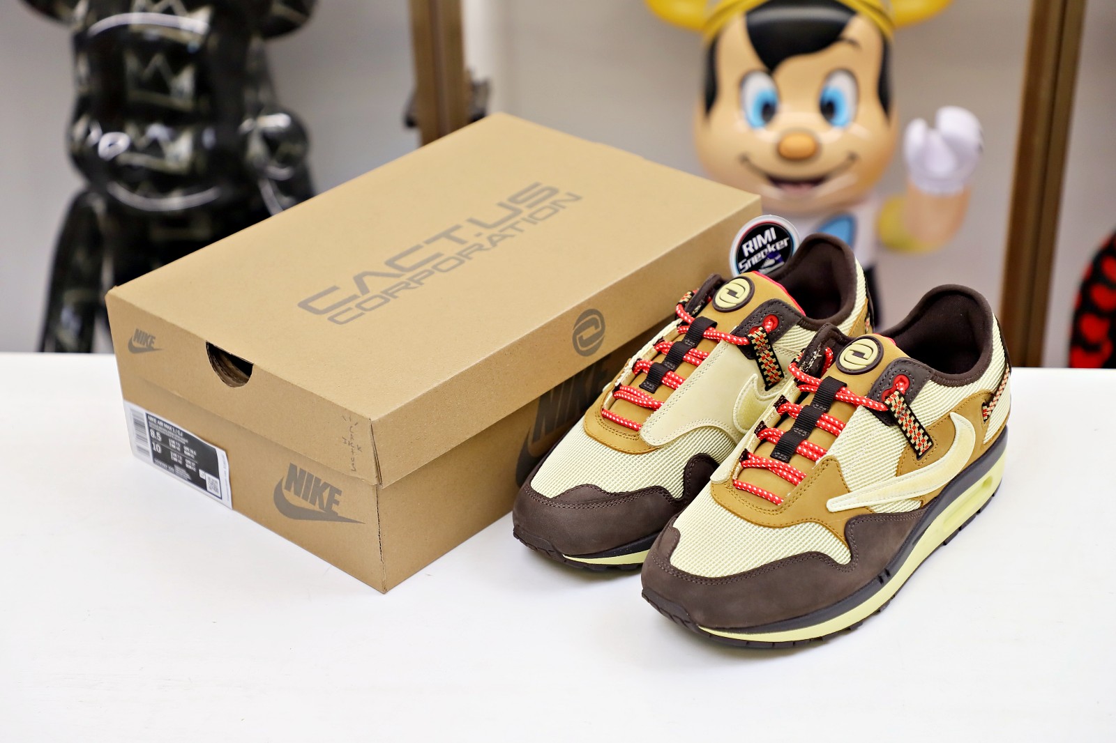 TRAVIS SCOTT NIKE AIR MAX 1 READY