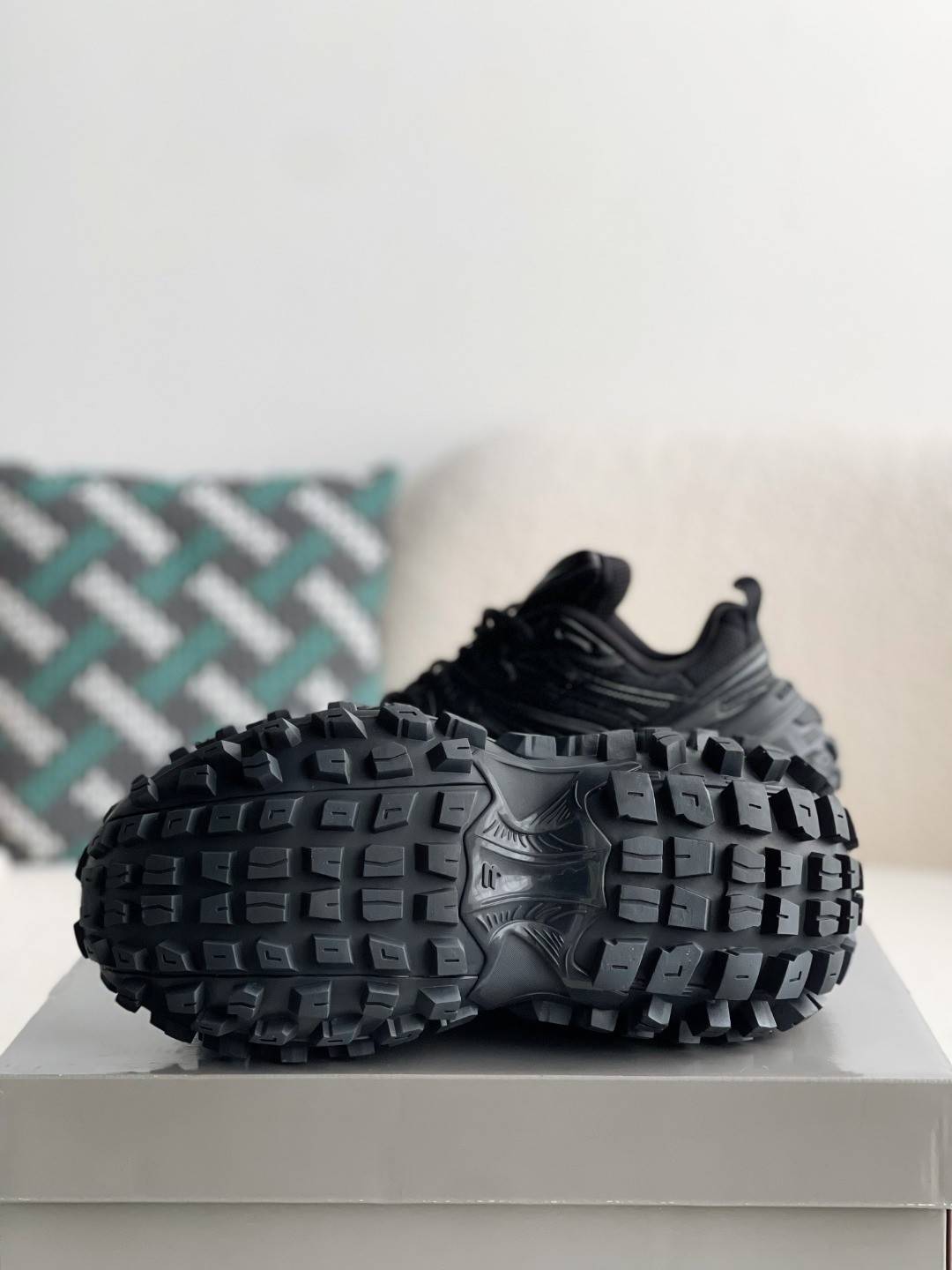 BLCG Bouncer Screw Sneakers