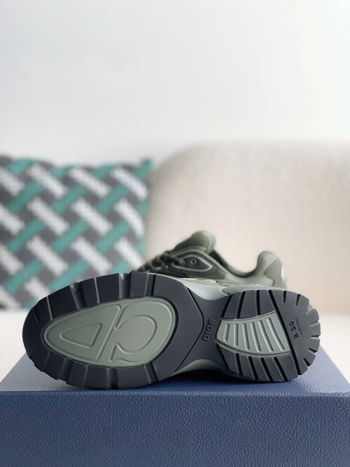 D*OR B30 New Sneaker