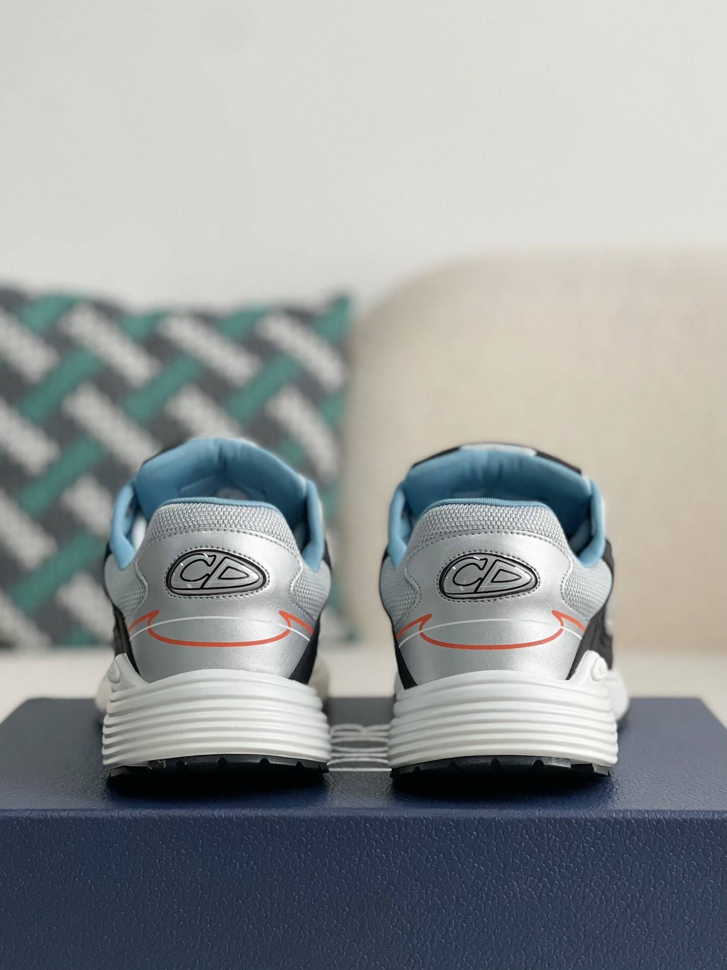 D*OR B30 New Sneaker