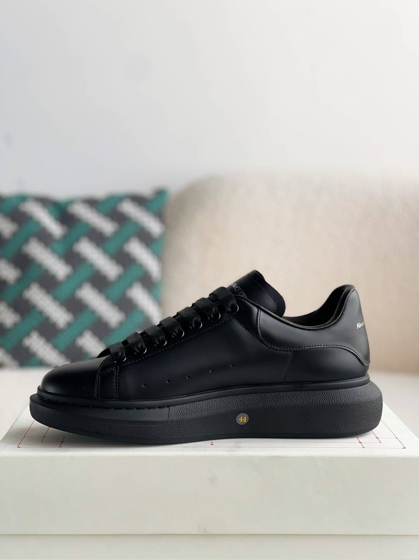 A1exa*der Mcqv*en black letter Sneakers