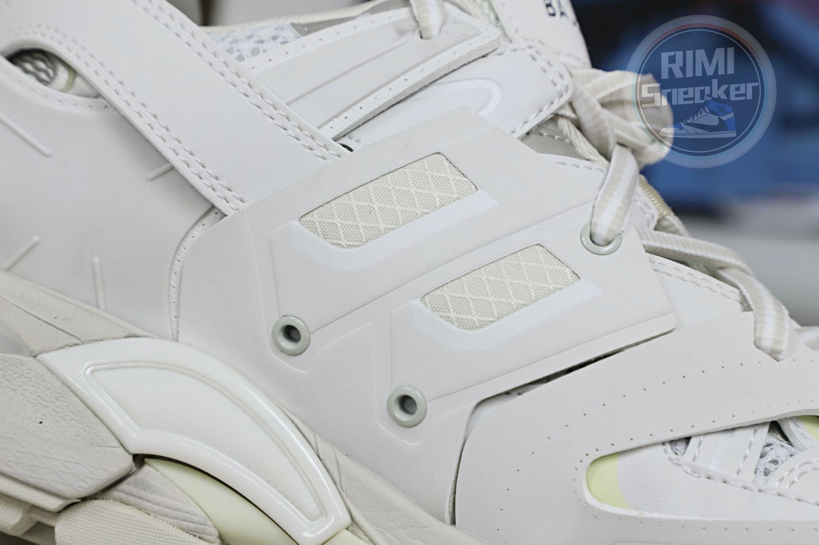 BLCG Track Sneakers BLGA  Track（LED）