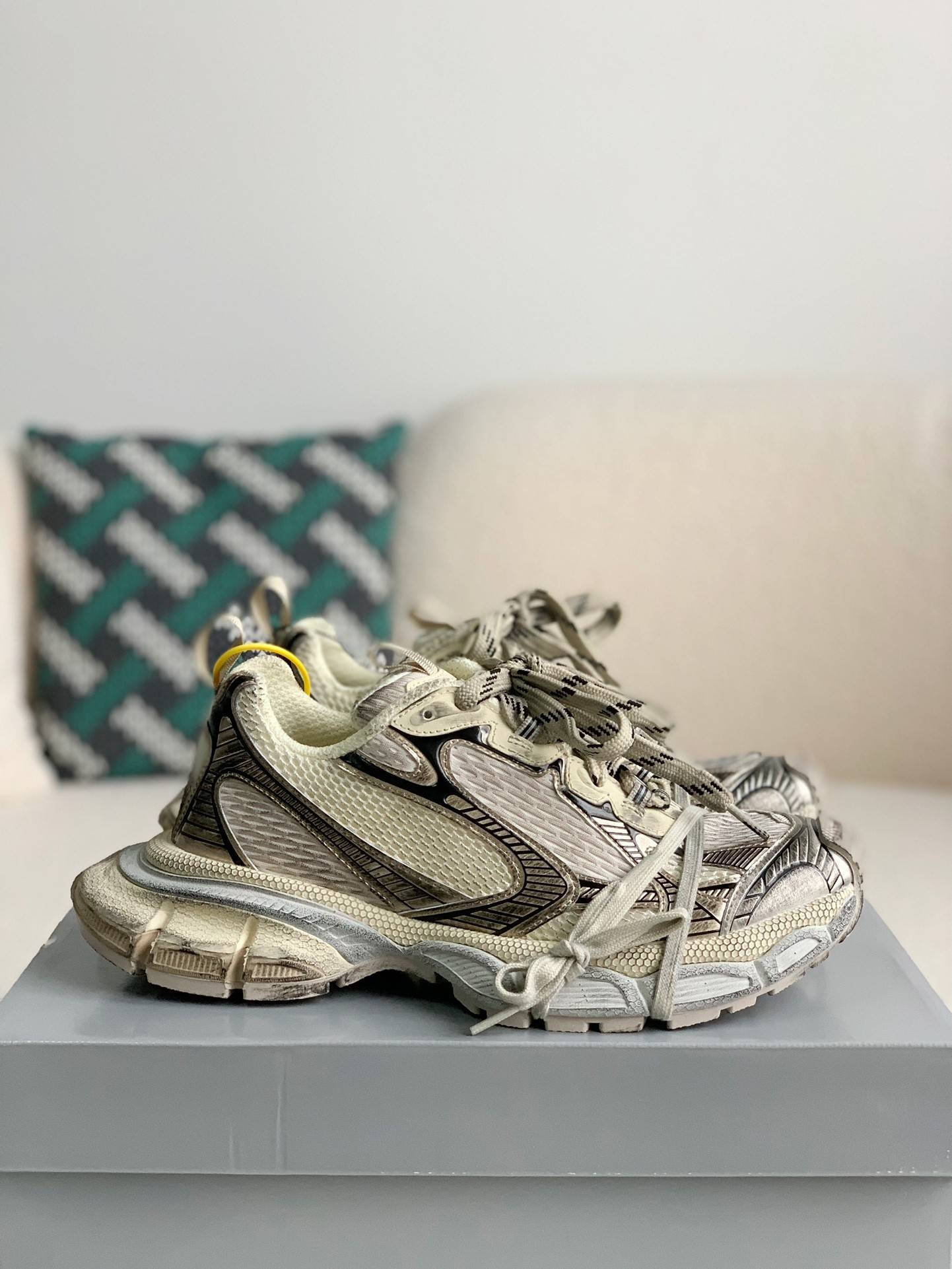 BLCG Runner Sneakers