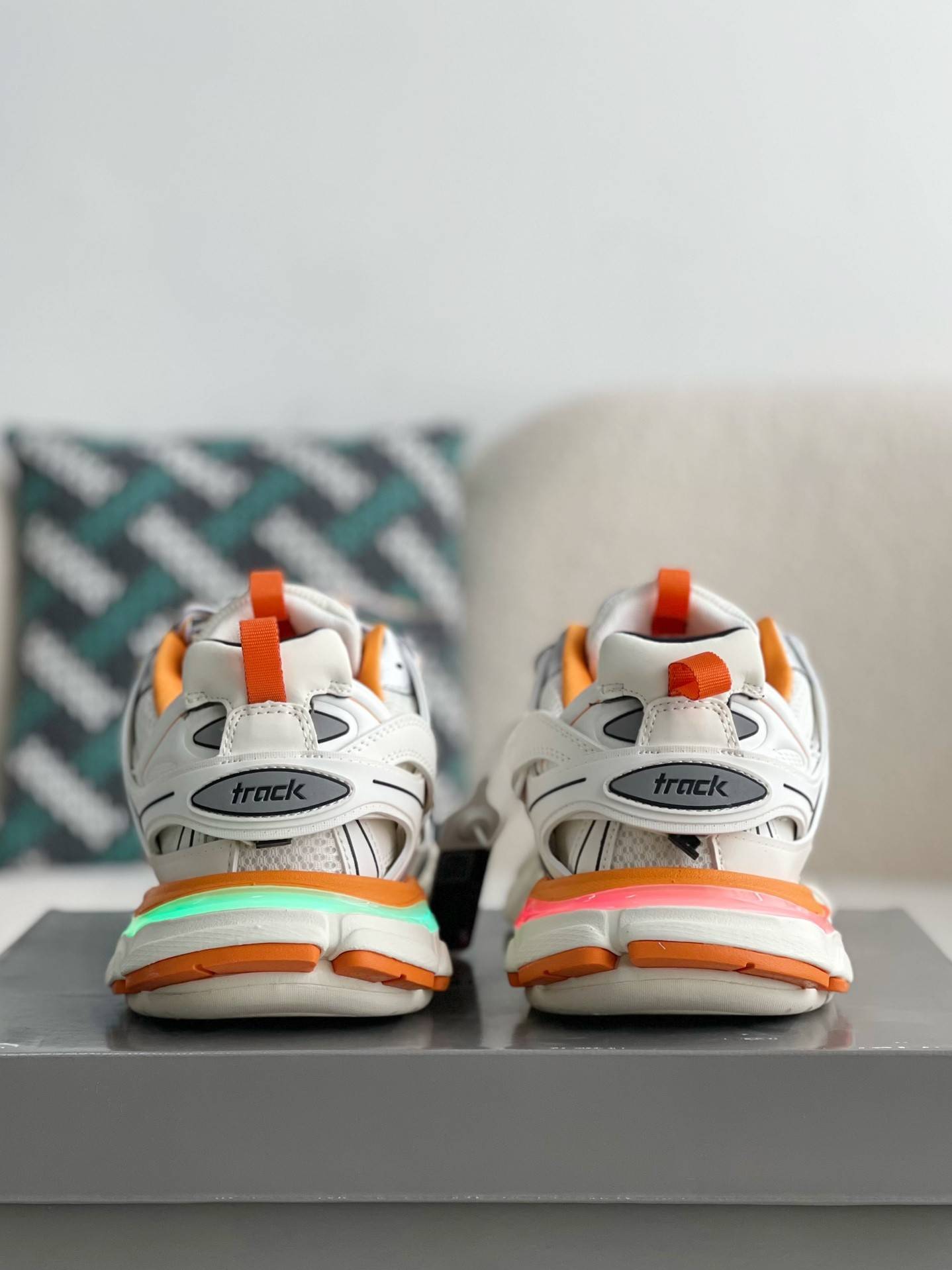 BLCG Track 1.0 track led Trainers