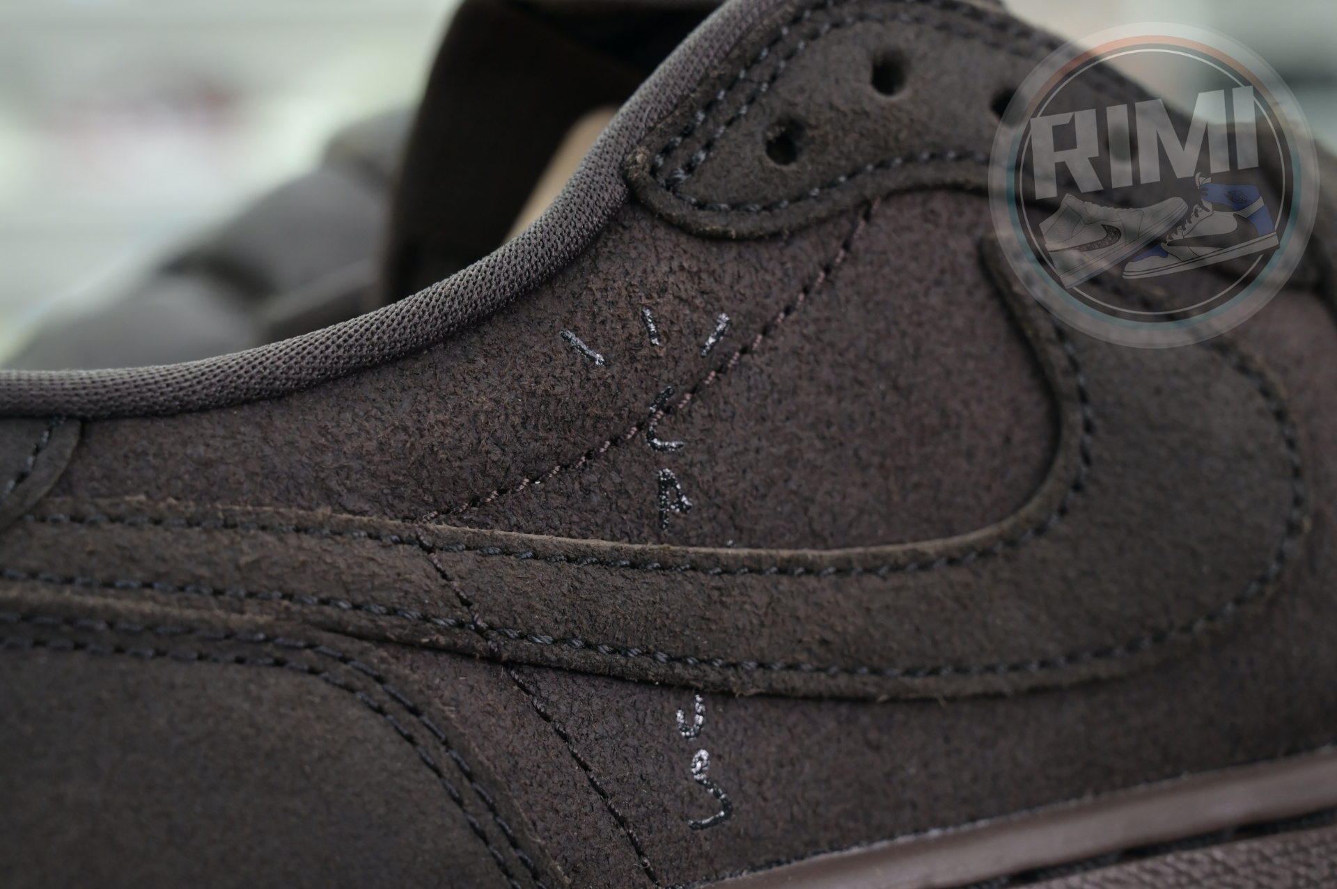 Travis Scott x Jordan Air Jordan 1 Low OG“VeL*Vet Brown”