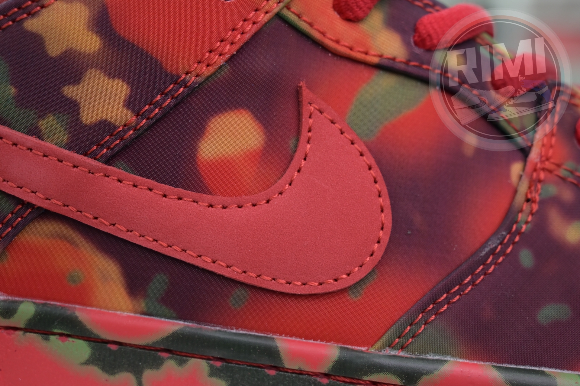 The Wizard of Oz x Nike SBDunk Low“Ruby Slipper”