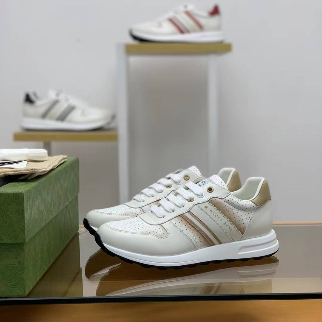 GU*INew Arrival sneakers