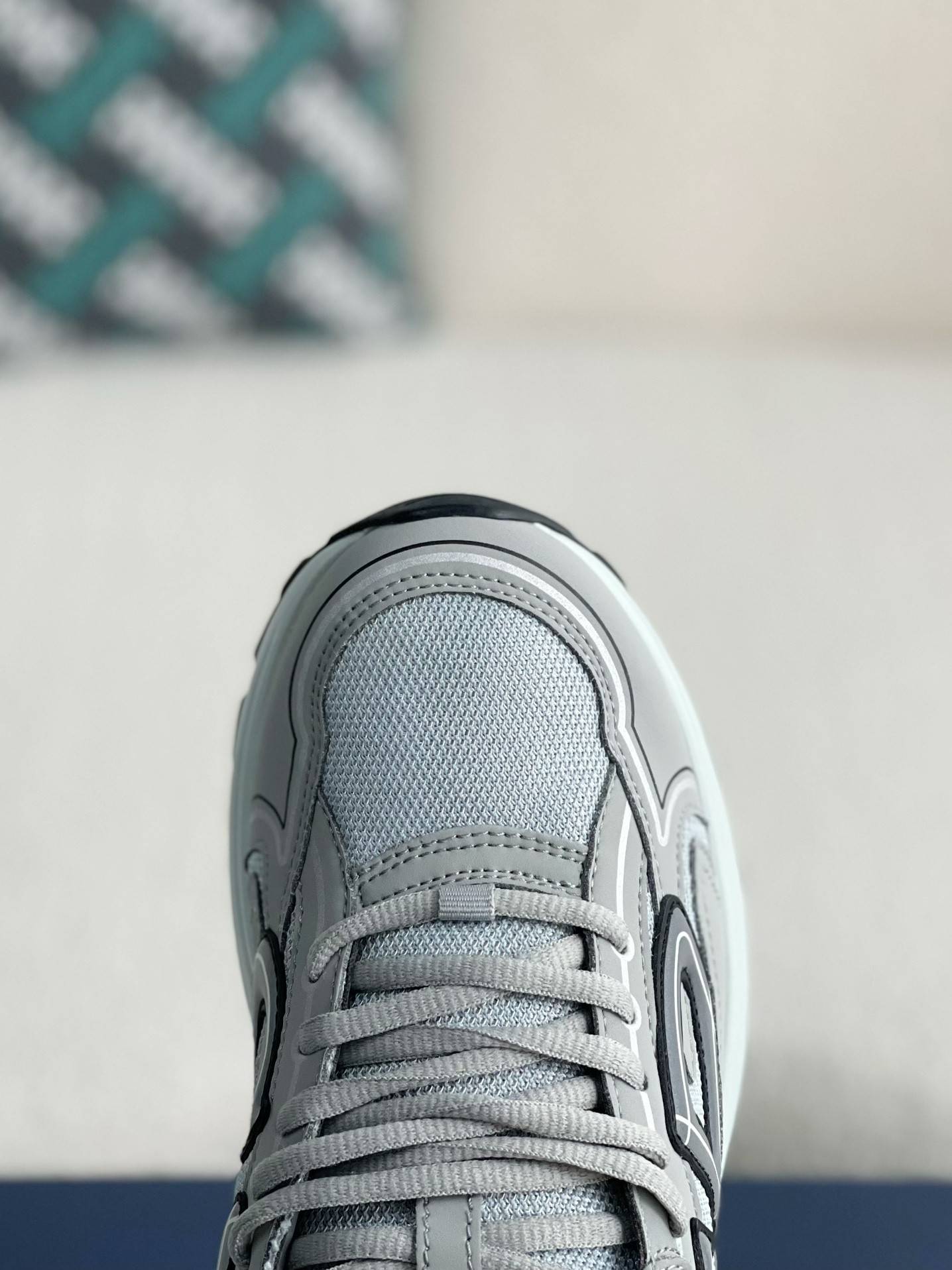 D*OR B30 New Sneaker