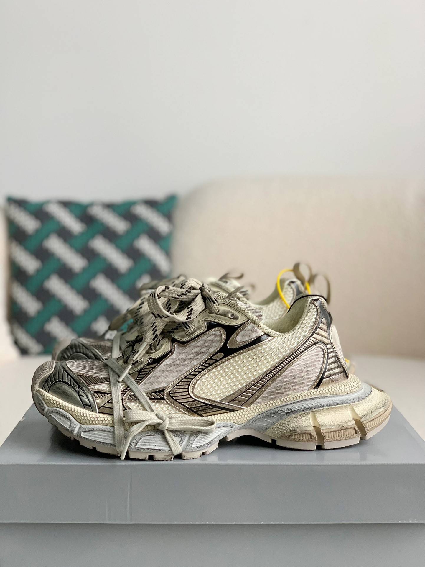 BLCG Runner Sneakers