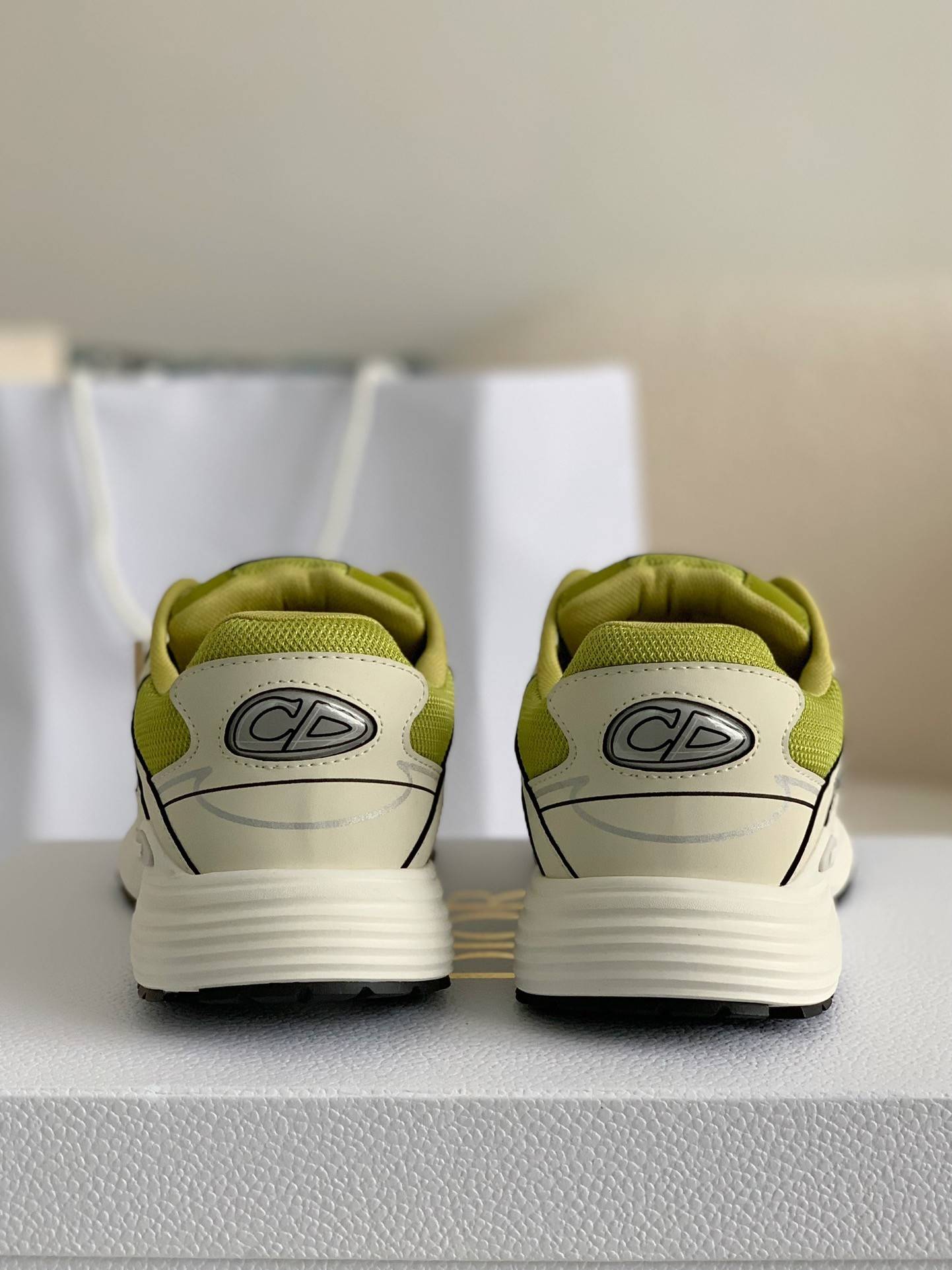 D*OR NEW ARRIVAL B30 Clunky Sneaker