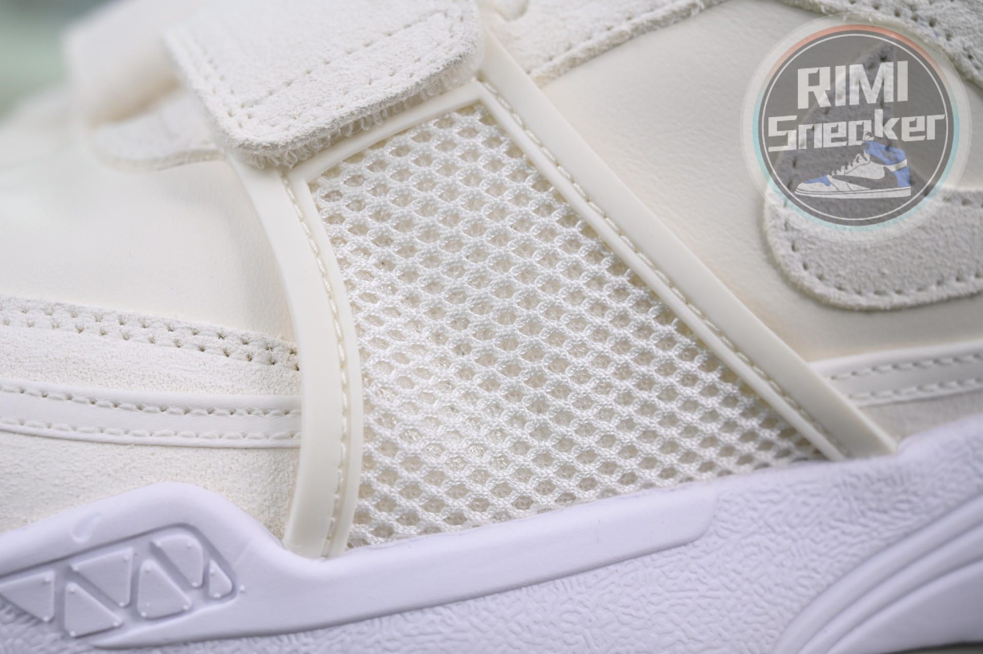 Travis Scott x Nike Shark-A-Don