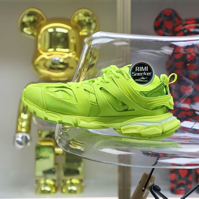 BLCG Track Sneakers BLGA Track（LED）