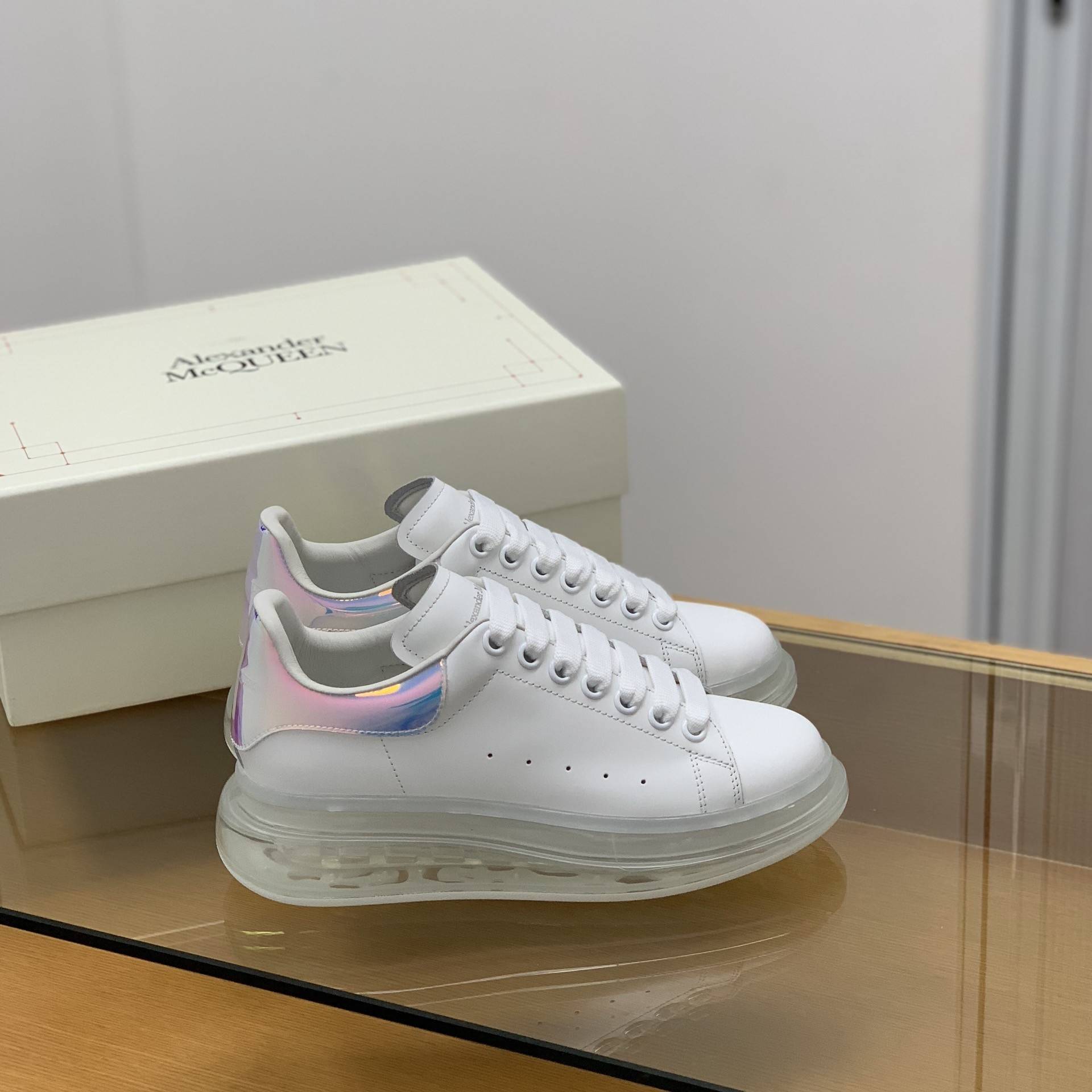 A1exa*der Mcqv*en MQ Phantom tail Air cushion bottom Sneakers