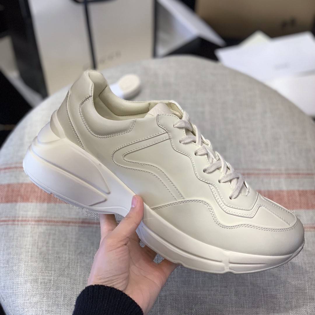 GU*IRetro Clunky Sneaker