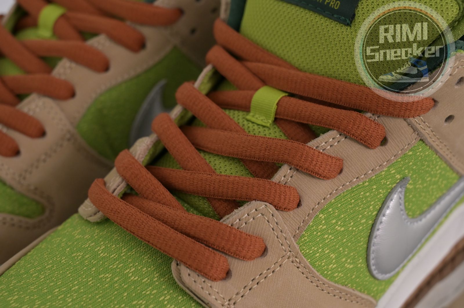 Nike Dunk SB Low"Dinner Plate"