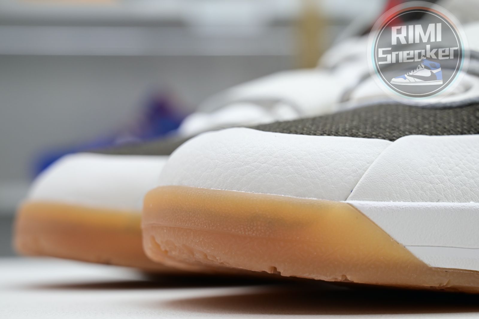 Travis Scott x Jordan Executive The Check