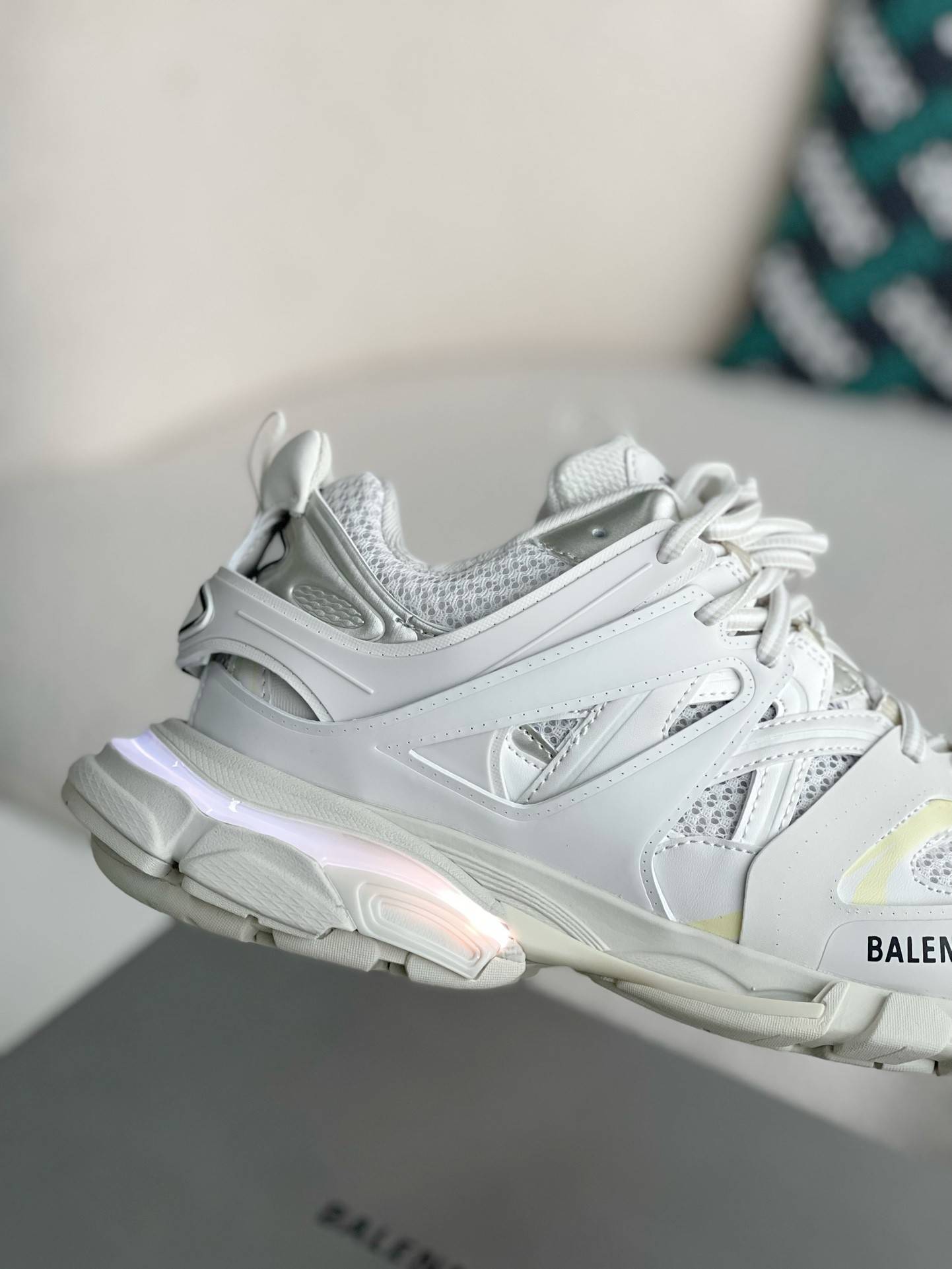 BLCG Track 1.0 track led Trainers