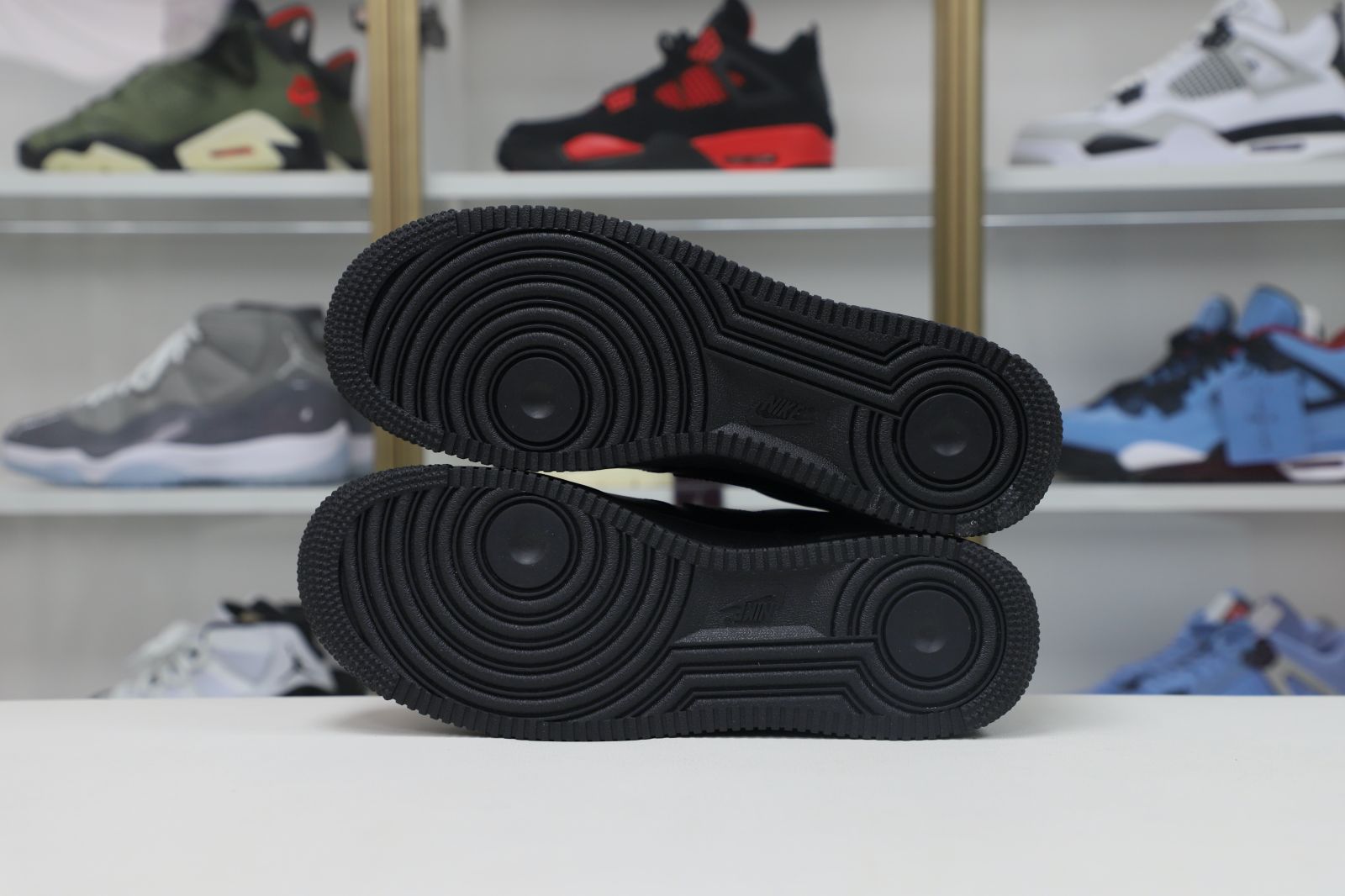 Svp*me Nike Air Force 1 Low "box logo"