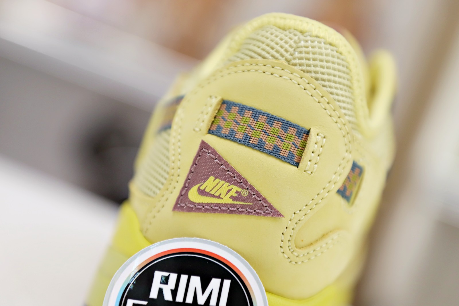 TRAVIS SCOTT X NIKE AIR MAX 1 WHEAT DO9392-700