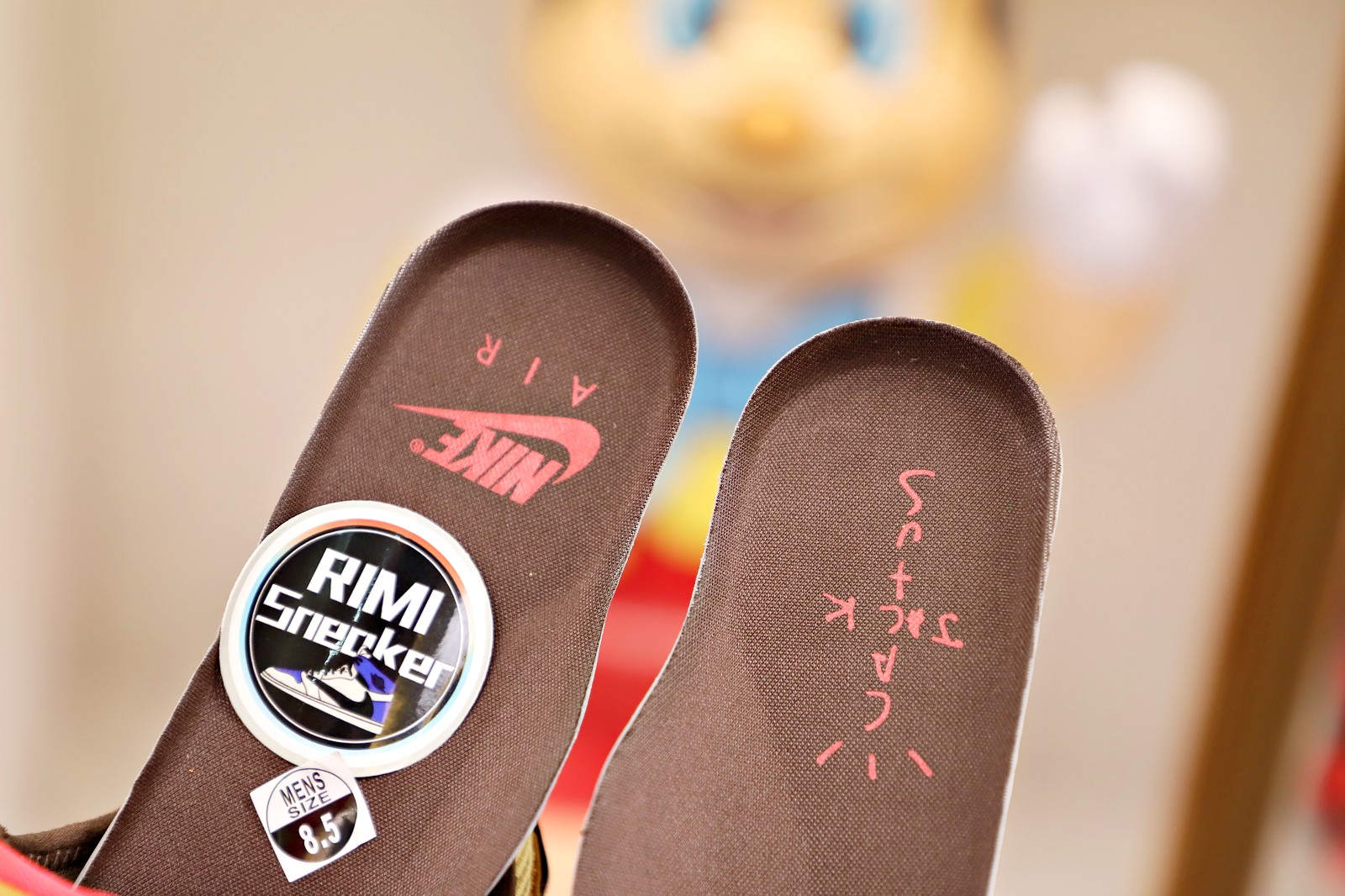 TRAVIS SCOTT NIKE AIR MAX 1 READY