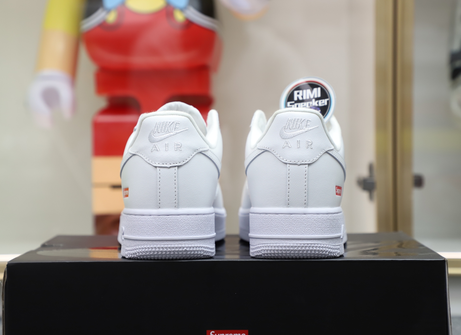 Svp*me Nike Air Force 1 Low "box logo"