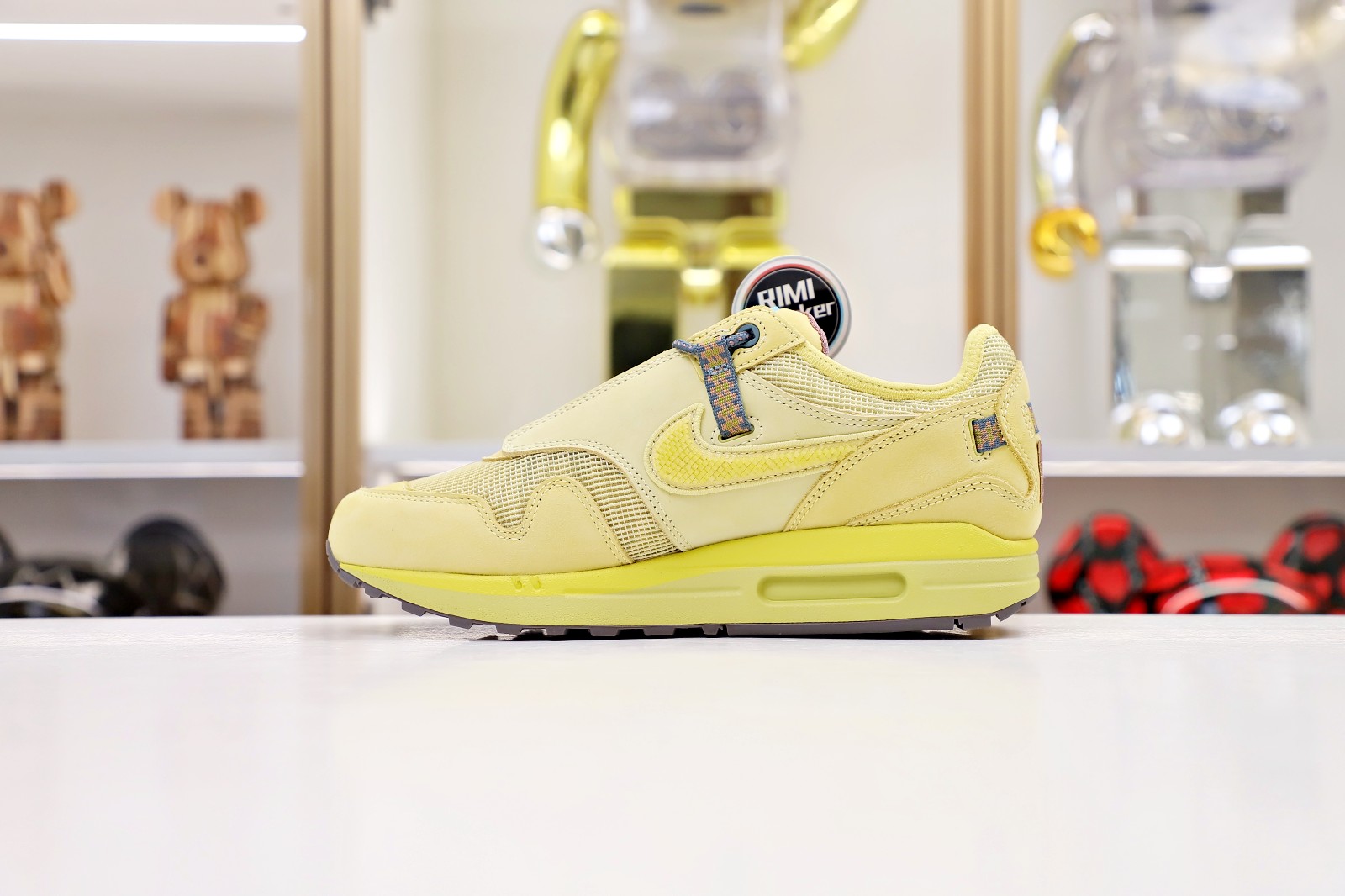 TRAVIS SCOTT X NIKE AIR MAX 1 WHEAT DO9392-700