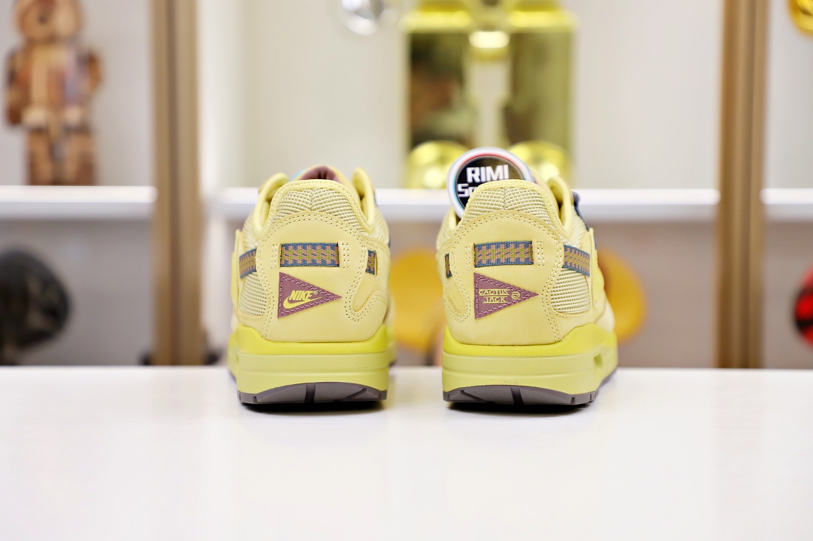 TRAVIS SCOTT X NIKE AIR MAX 1 WHEAT DO9392-700