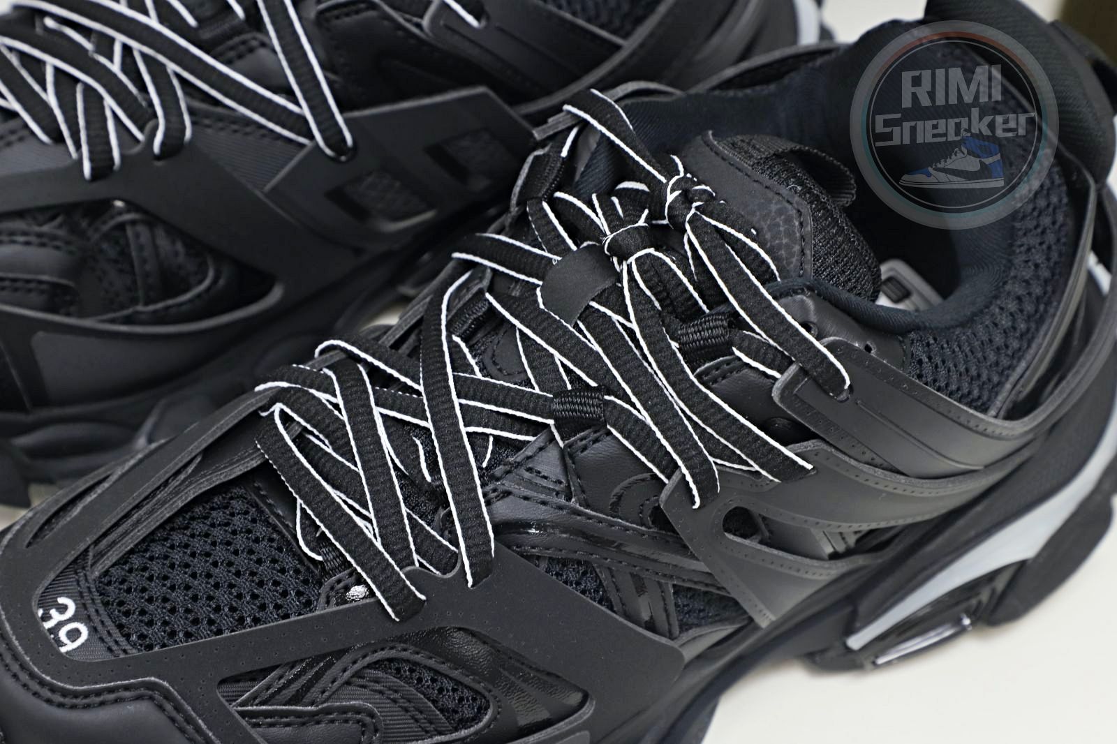 BLCG Track Sneakers BLGA  Track（LED）