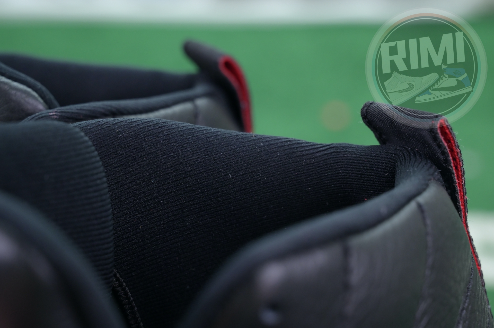 Air Jordan 12 Flu Game 2025 CT8013 002