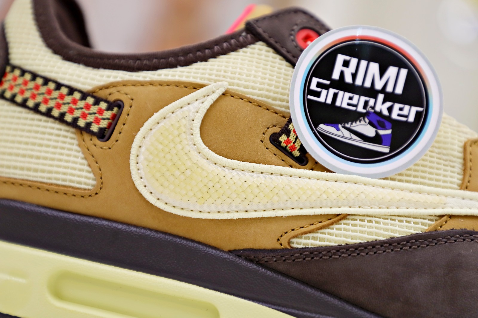 TRAVIS SCOTT NIKE AIR MAX 1 READY