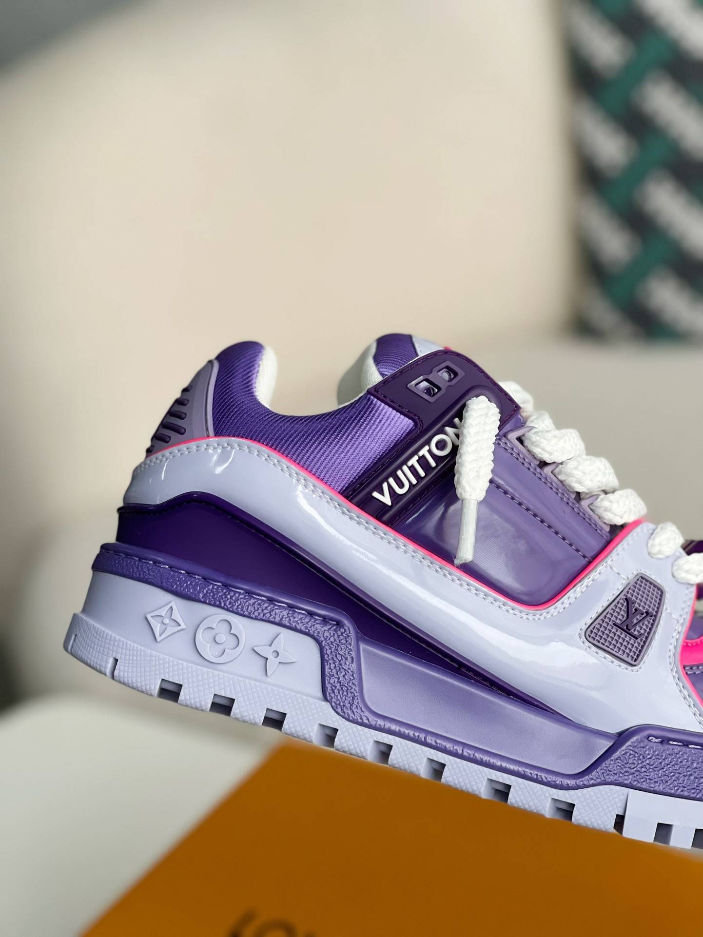 L*V TRAINER MAXI  SNEAKERS