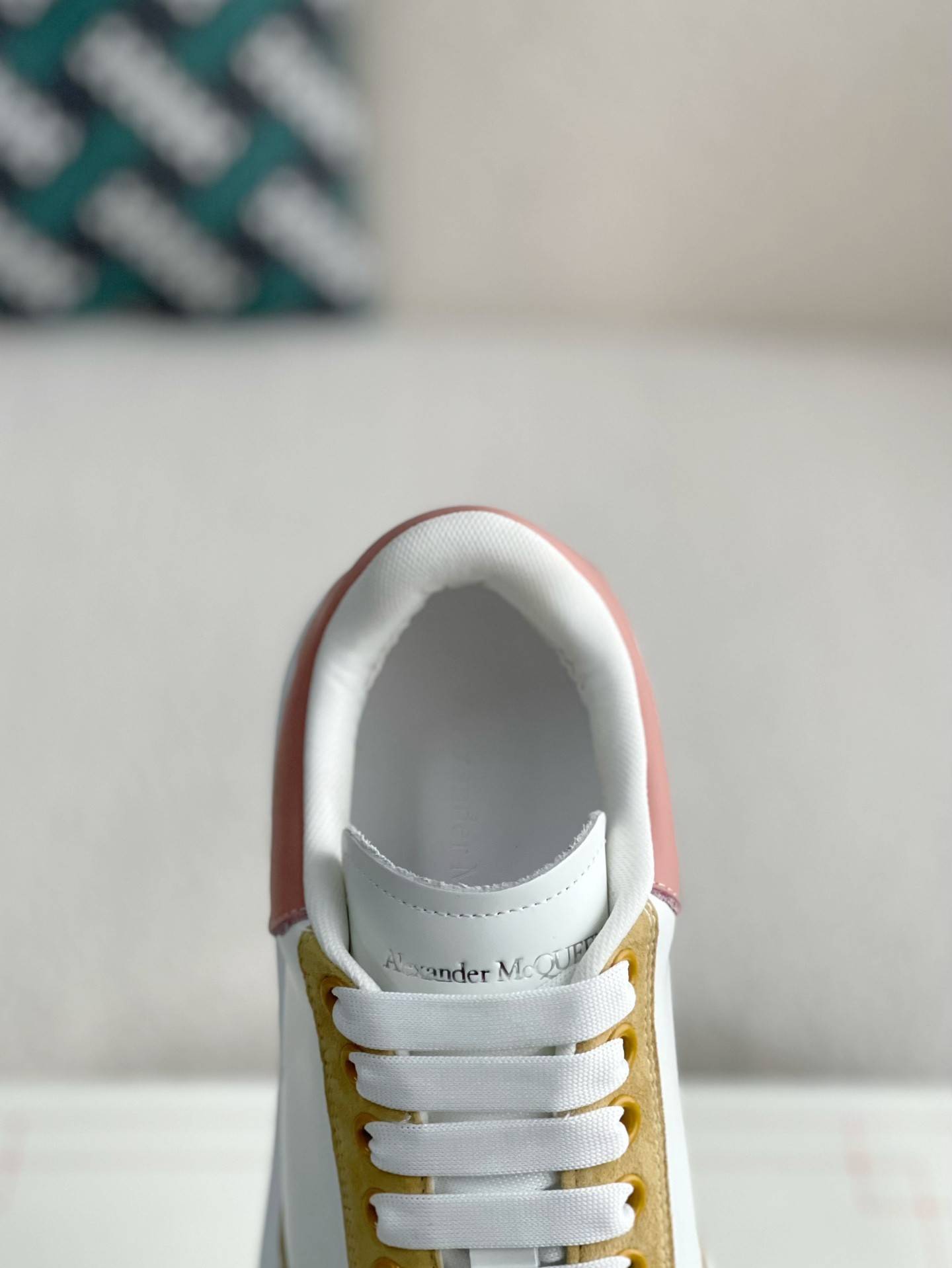 A1exa*der Mcqv*en MQ Jelly Tail Sneakers