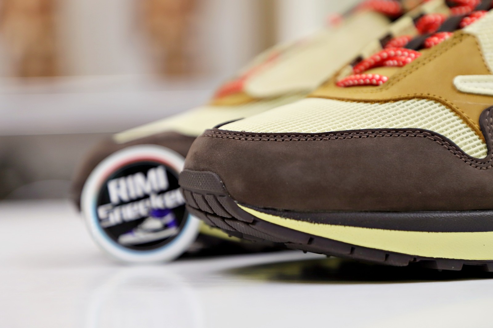 TRAVIS SCOTT NIKE AIR MAX 1 READY