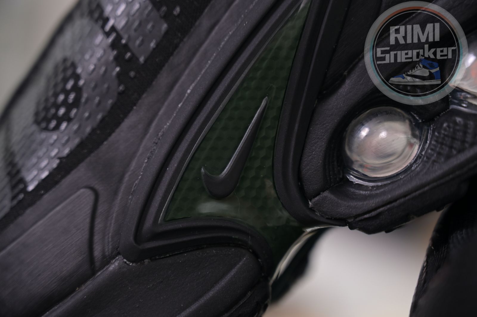 Svp*me x Nike Air Max Dn